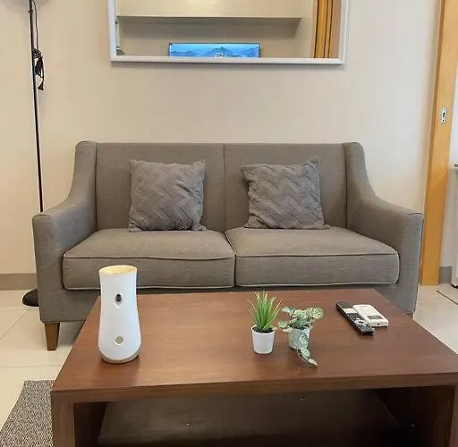 Apartment Cozy 1 Bedroom One Uptown Residences Bgc Manila